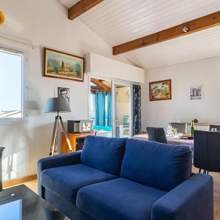 Le Lagon Bleu-9 * Fréjus